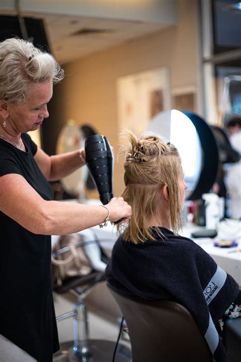 sopron plaza friseur.